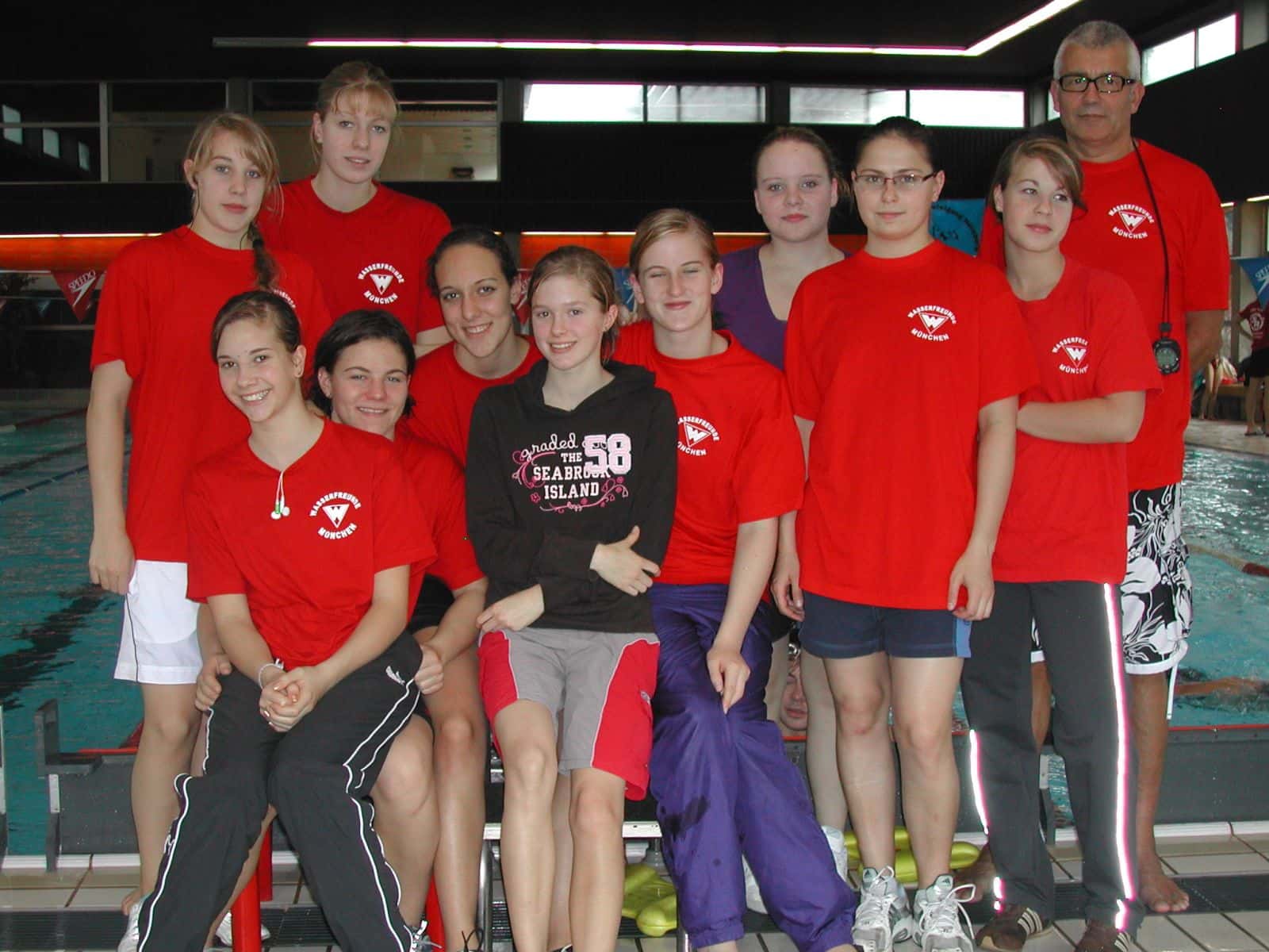 DMS - 2008-Endkampf-Damen steigen in Bayernliga auf - Herren steigen trotz gutem Ergebnis leider ab!